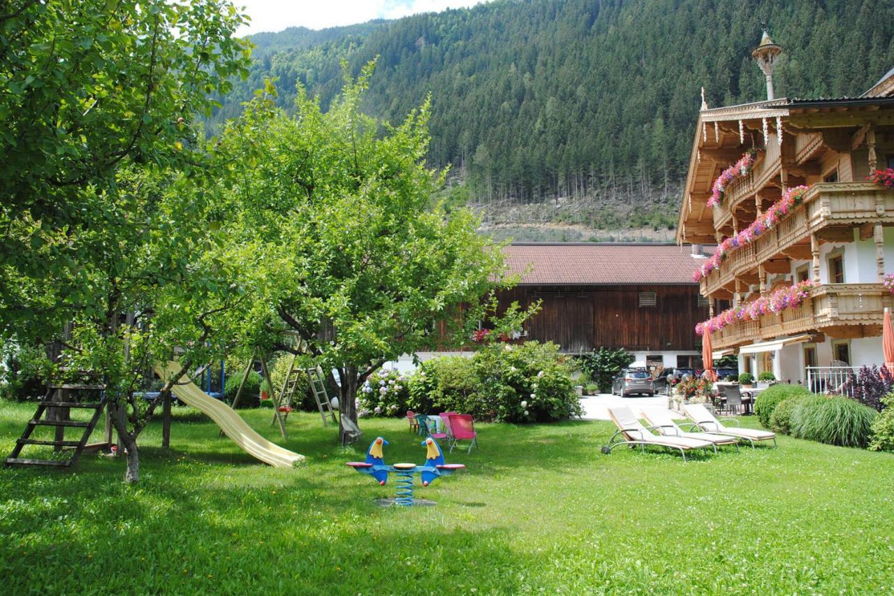 Ferienhof Oblasser Mayrhofen Exteriör bild